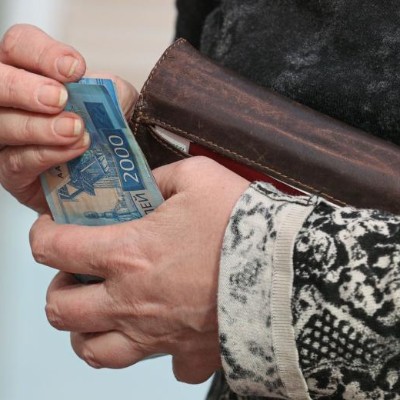 Россиянам раскрыли причину досрочной выплаты пенсии в июне