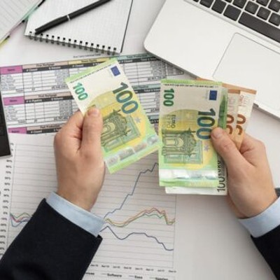 К чему россиян привела бедность — ЦБ