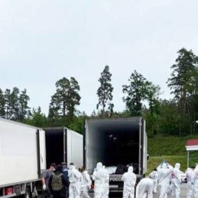 Мединский показал фото передачи тел погибших солдат ВСУ